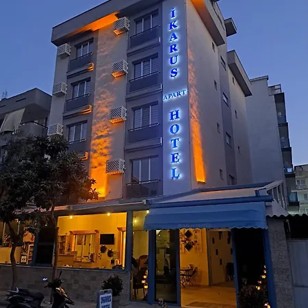 Hotel Ikarus 3*